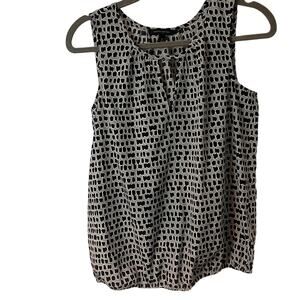 Banana Republic All Over Print Sleeveless Keyhole Blouse Top Size Small